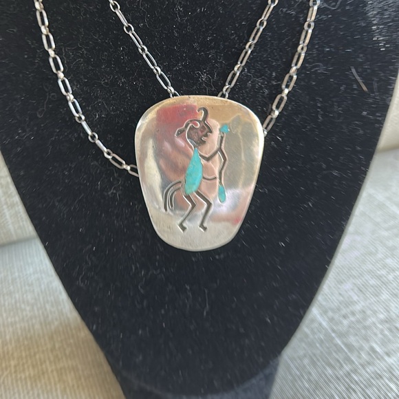 Authentic vintage turquoise and silver Kachina inlay pendant and chain necklace. - Picture 3 of 8